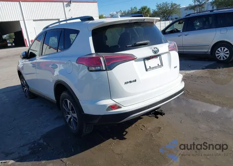 2018 Toyota Rav4 Xle из США, поврежденный, VIN JTMWFREV8JJ157496